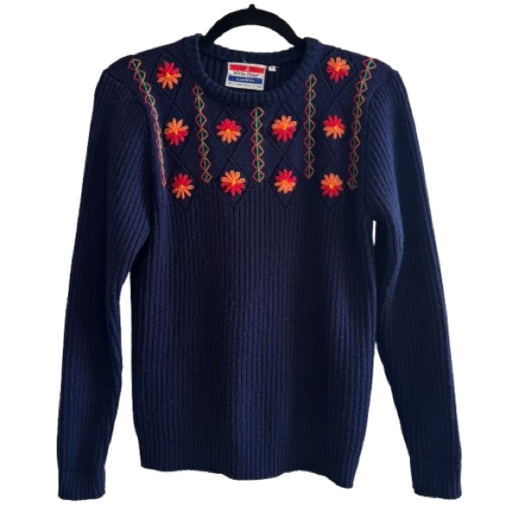 Vintage White Stag Blue Floral Embroidered Ribbed Crewneck Sweater Wool Blend
